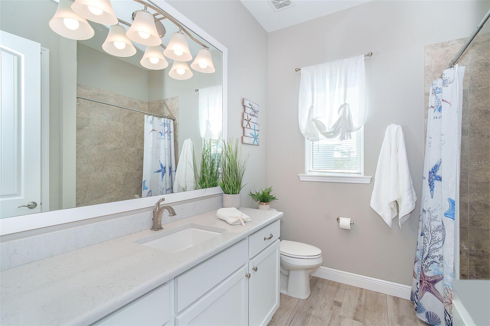 CORAL CAYE - Residential