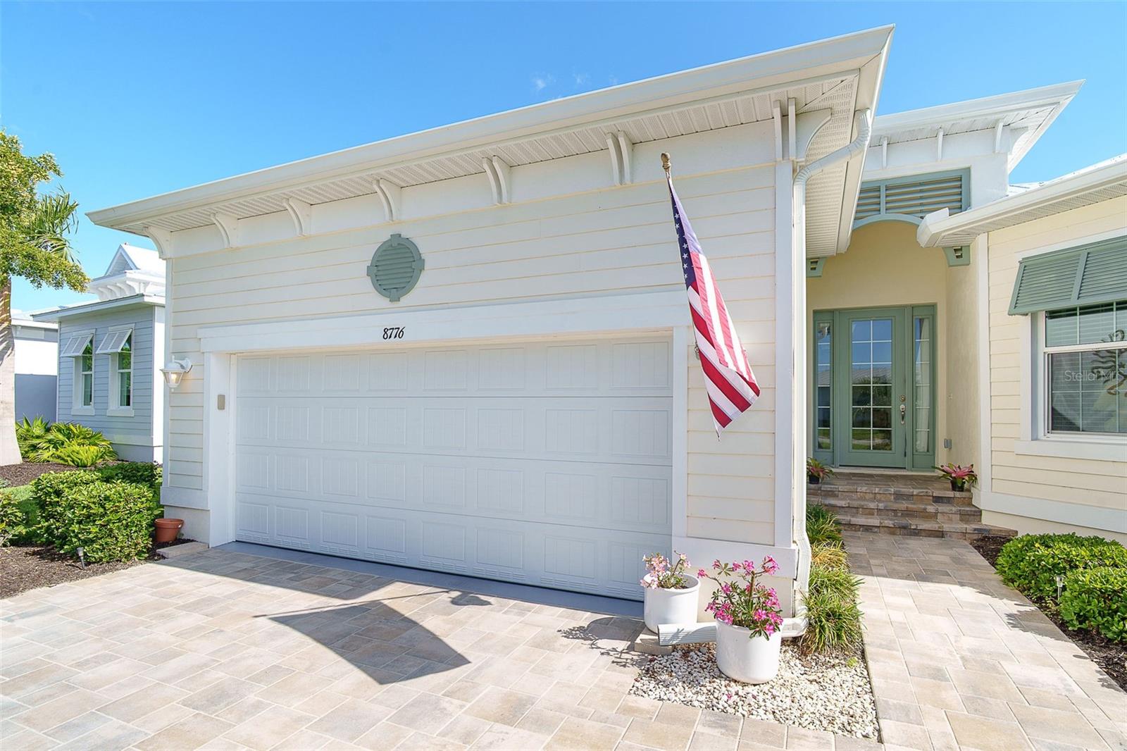 CORAL CAYE - Residential