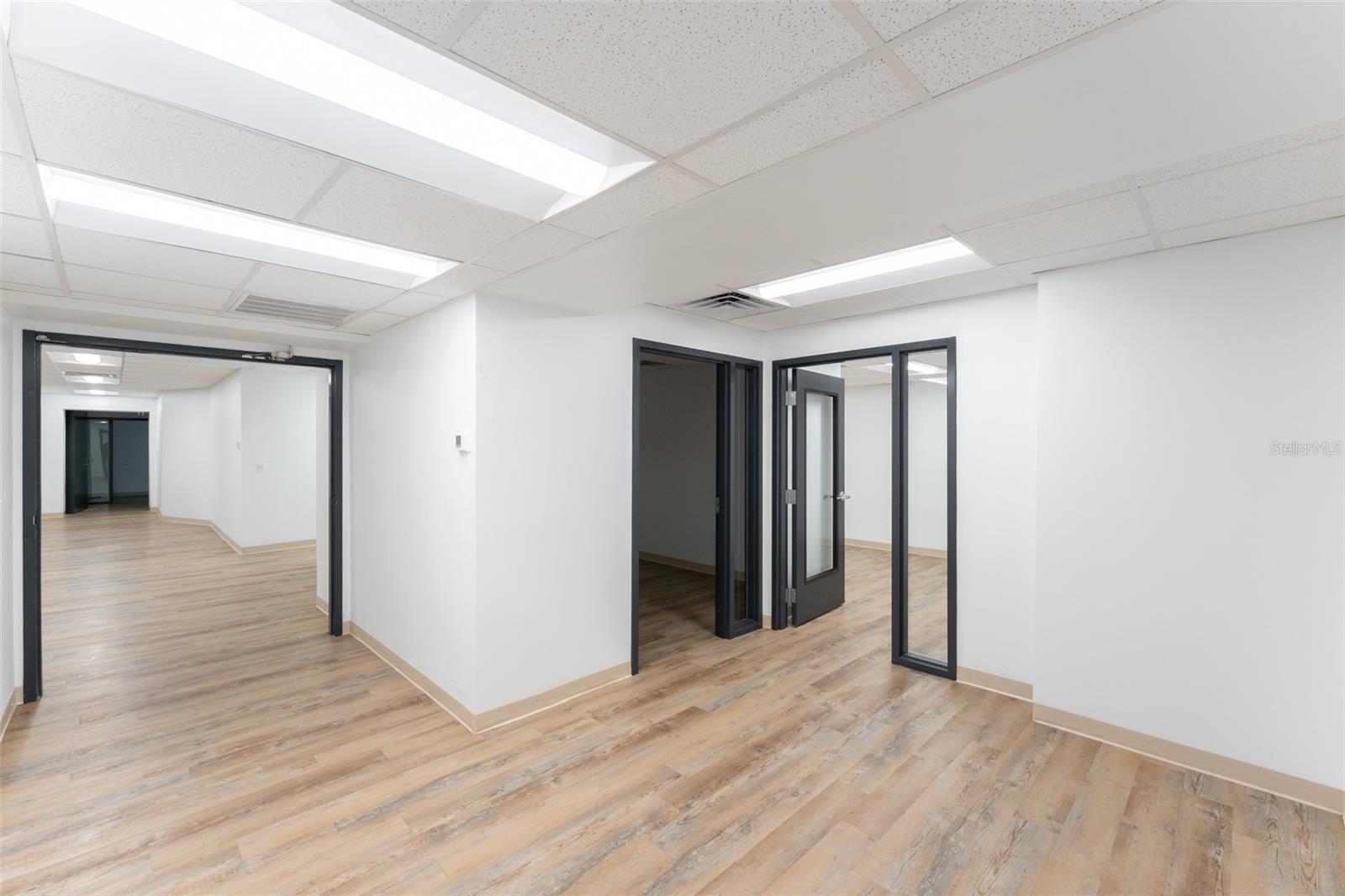 CYPRESS PARK - Commercial Sale