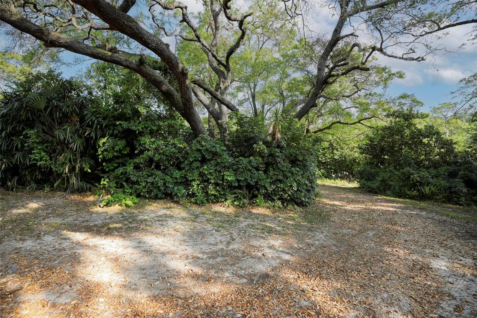 ROCK SPGS HOMESITES - Residential