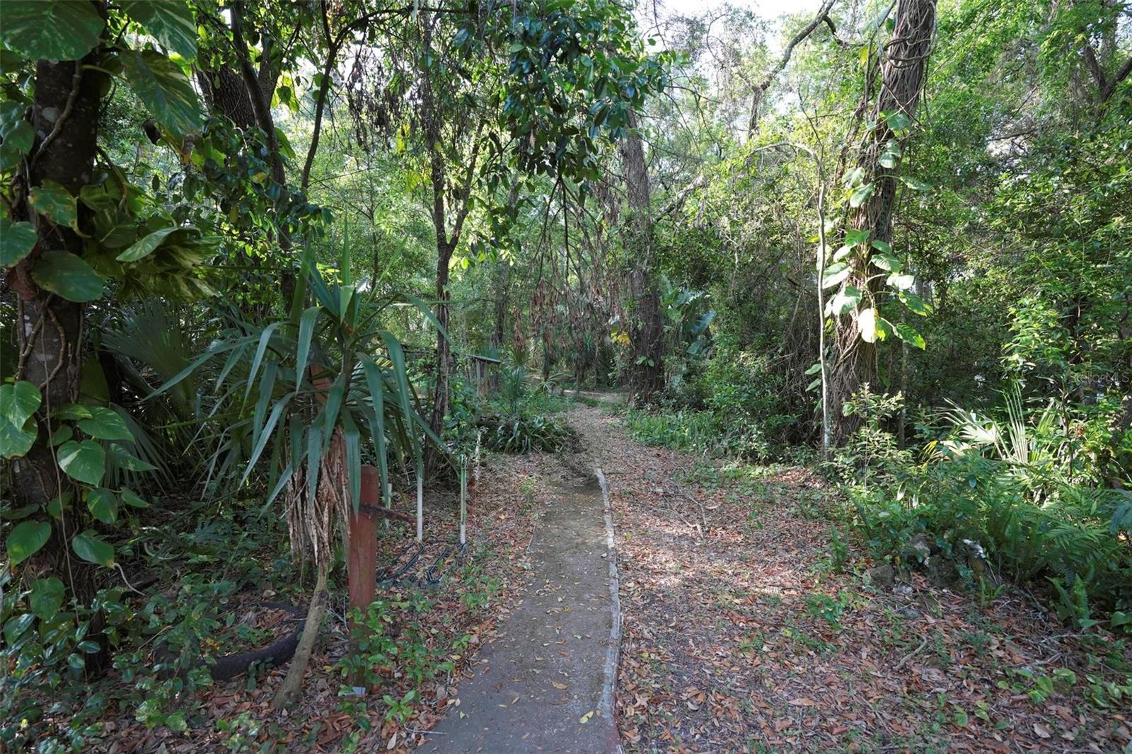 ROCK SPGS HOMESITES - Residential