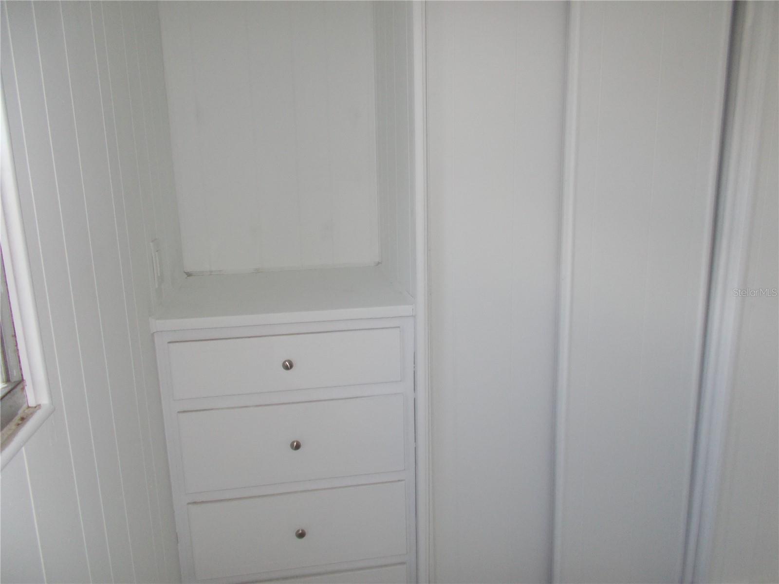 HOLIDAY PARK - Residential