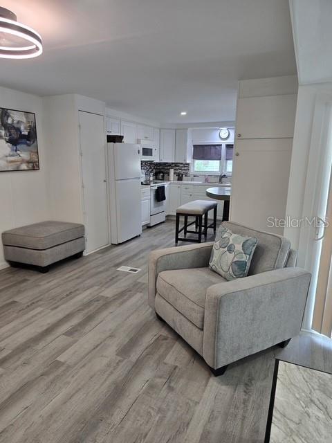 HOLIDAY PARK - Residential