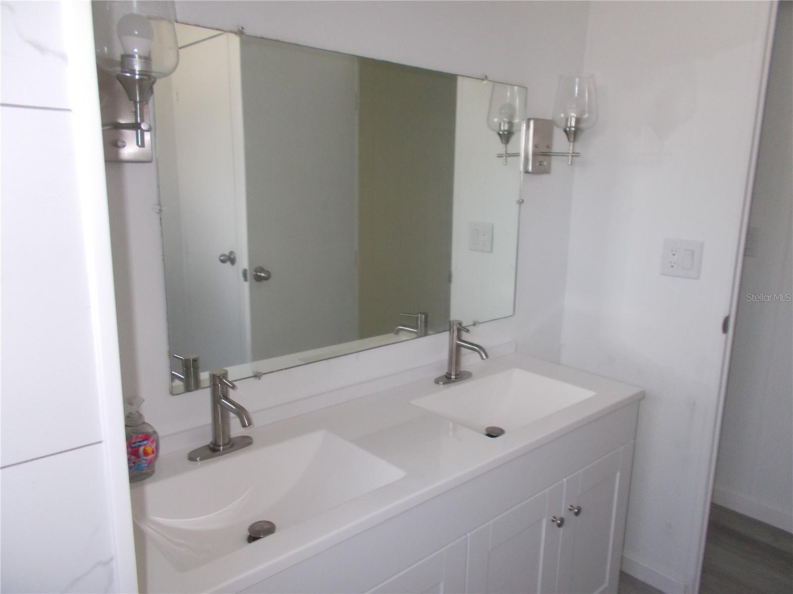 HOLIDAY PARK - Residential