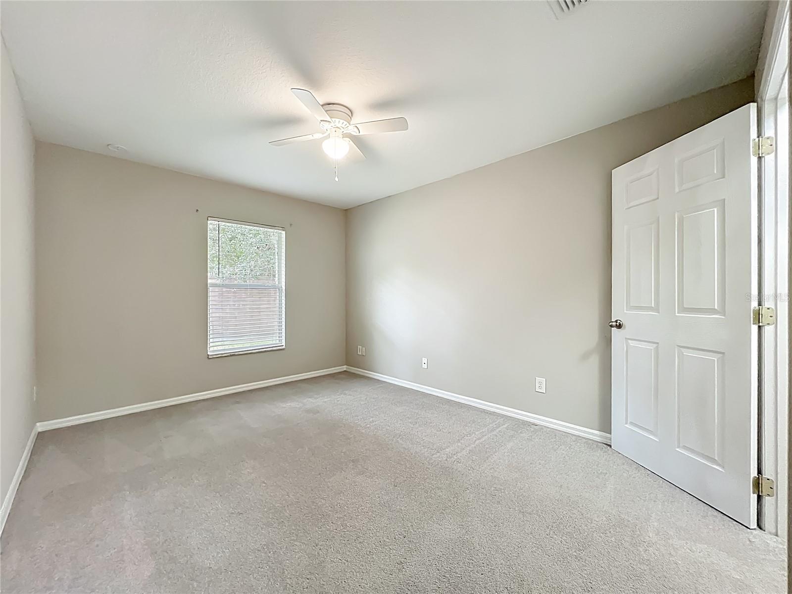 CHISHOLM ESTATES - Residential