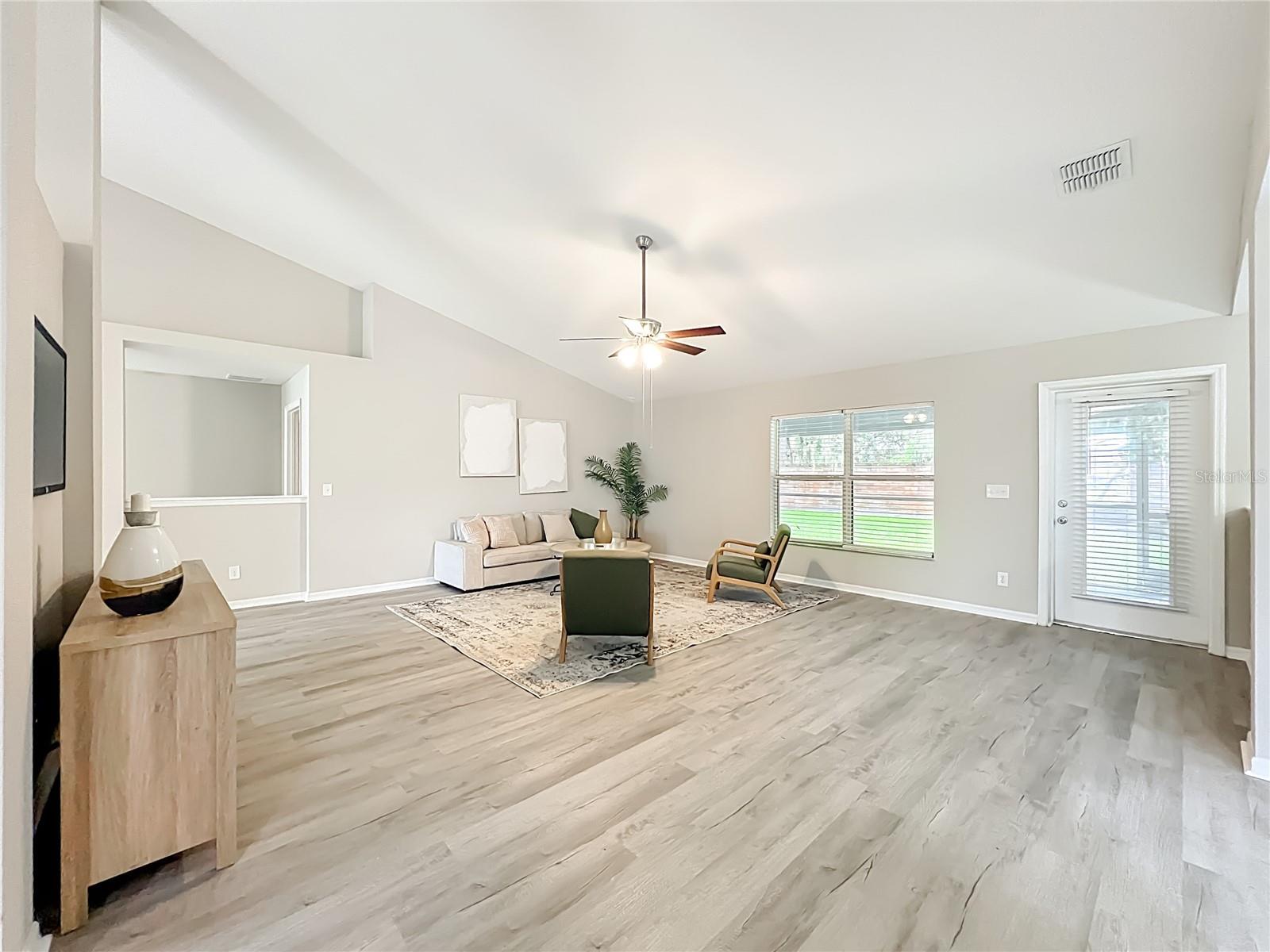 CHISHOLM ESTATES - Residential