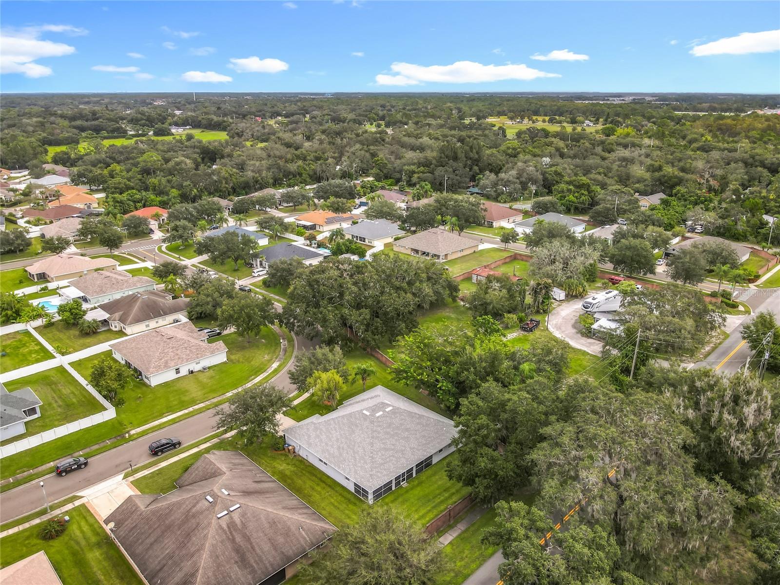 CHISHOLM ESTATES - Residential