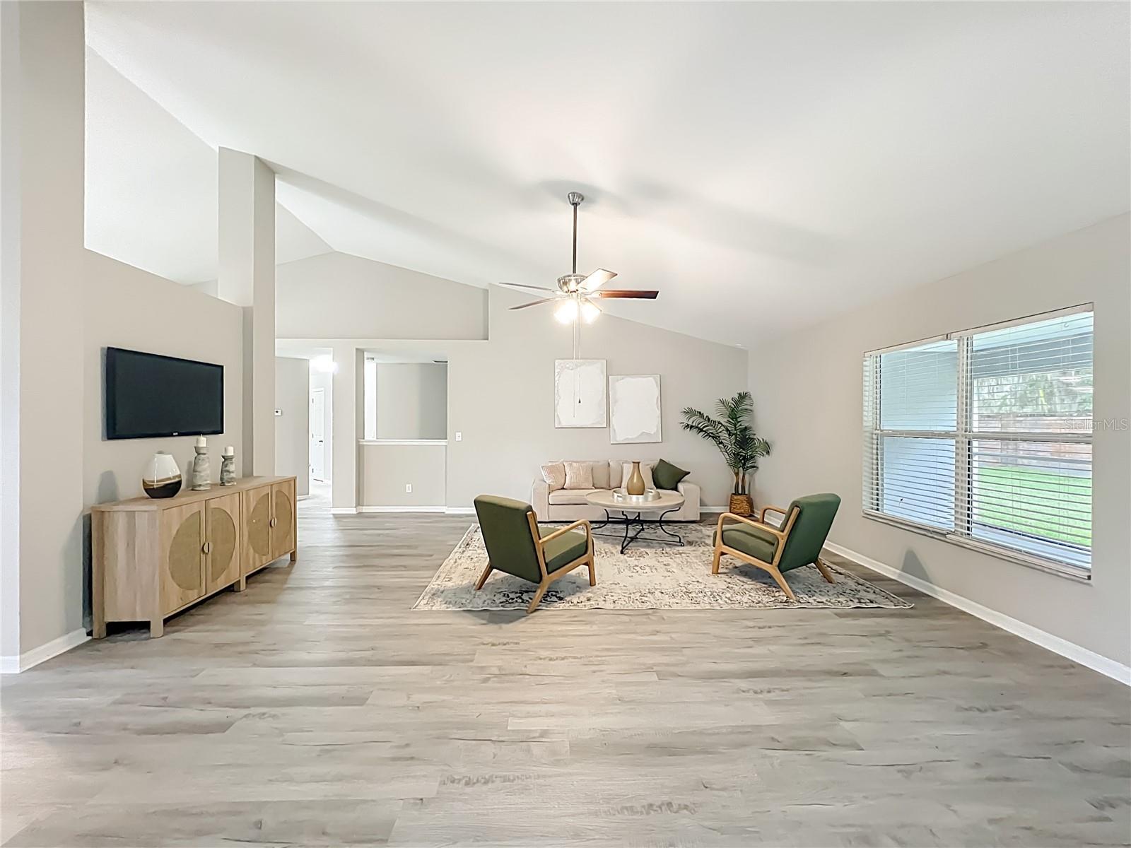 CHISHOLM ESTATES - Residential