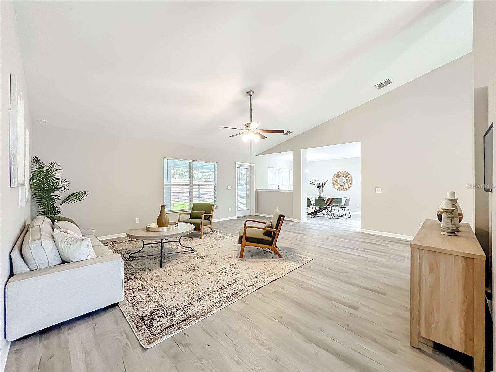 CHISHOLM ESTATES - Residential