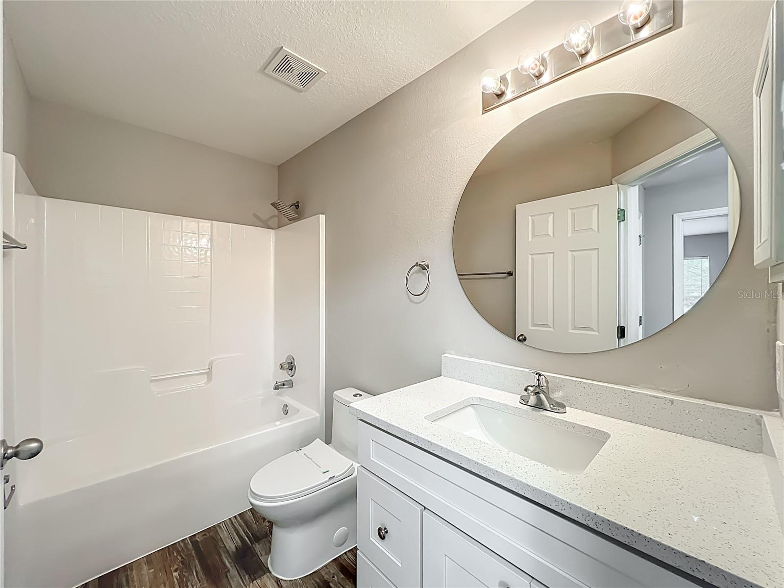 CHISHOLM ESTATES - Residential