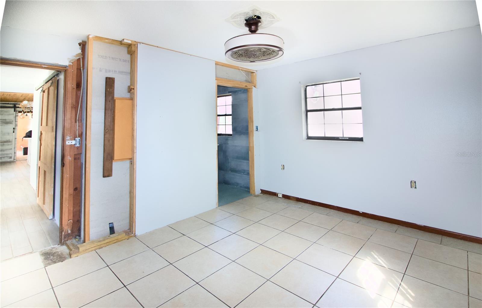 ACREAGE & UNREC - Residential