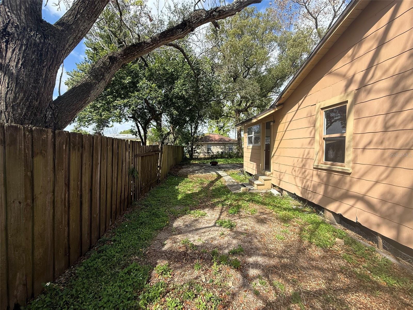 GRANT PARK - Residential