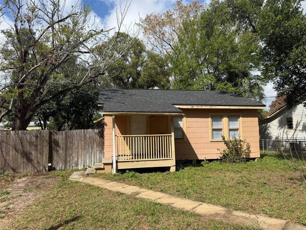 Photo of 3612 N 52nd Street, Tampa, FL 33619 (MLS # TB8486331)