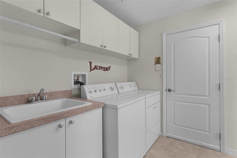 Tiny photo for 2908 Manor Downs, The Villages, FL 32162 (MLS # G5119209)