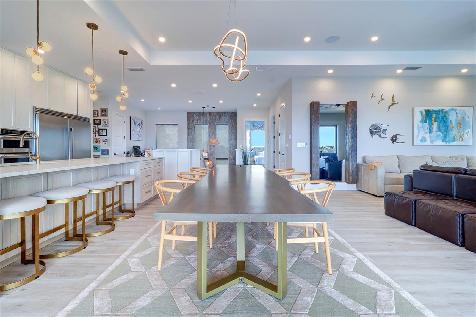 BOCA CIEGA ISLE - Residential