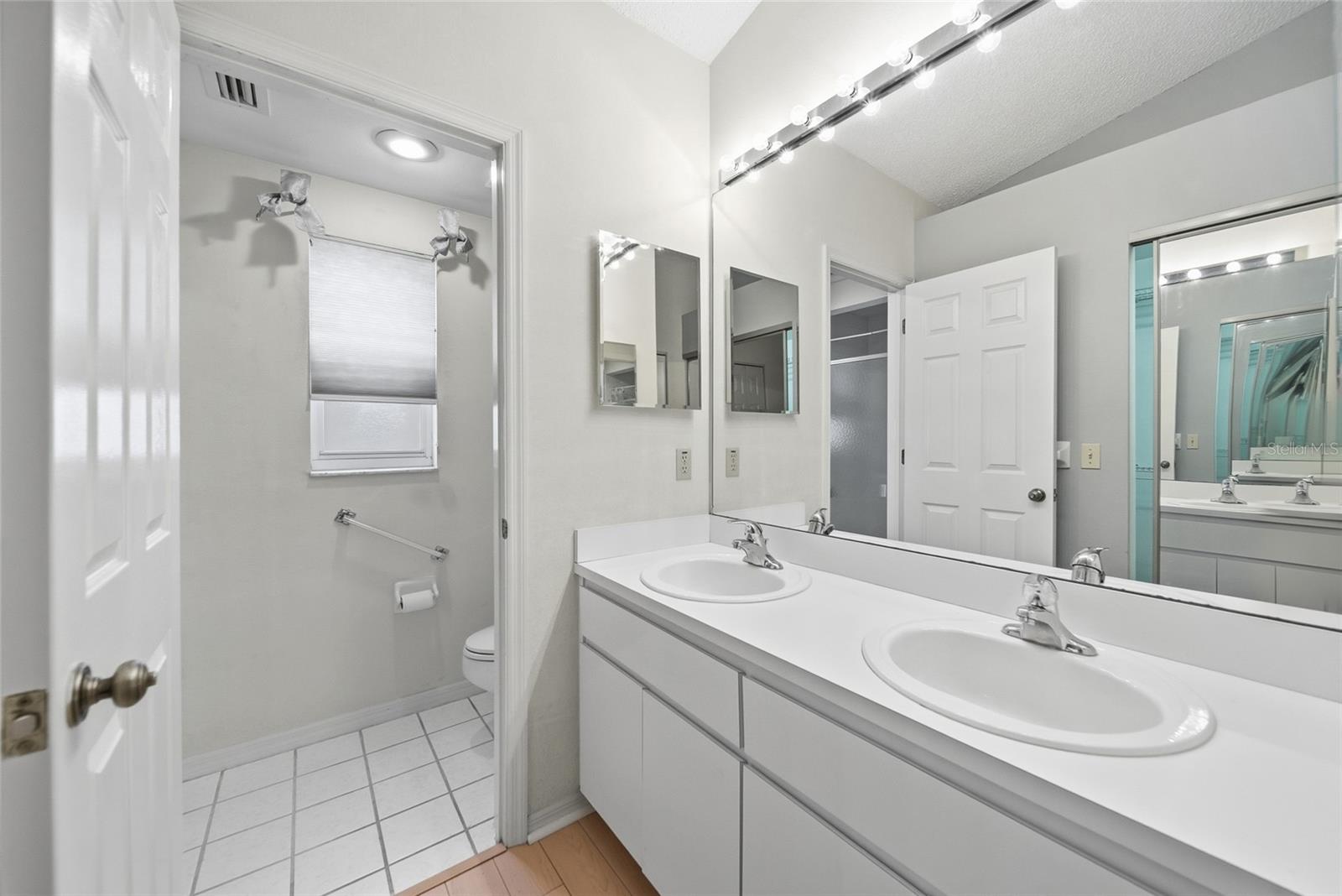 LIVE OAK VILLAGE BEACON WOODS - Residential