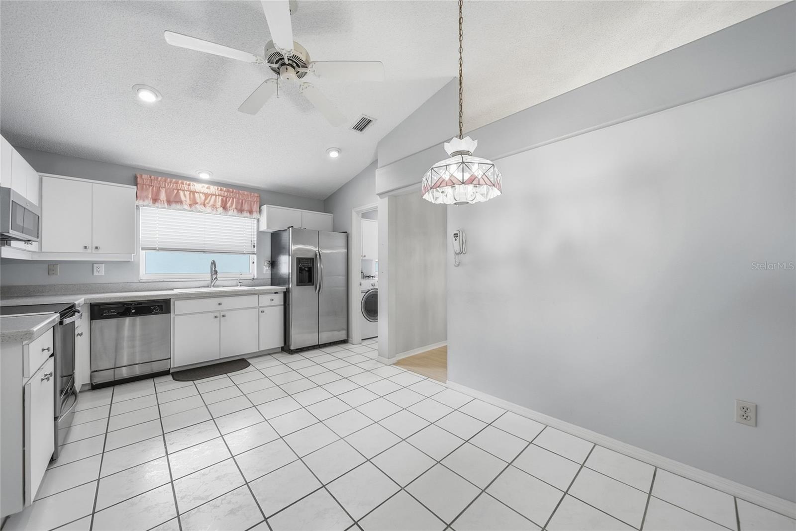 LIVE OAK VILLAGE BEACON WOODS - Residential