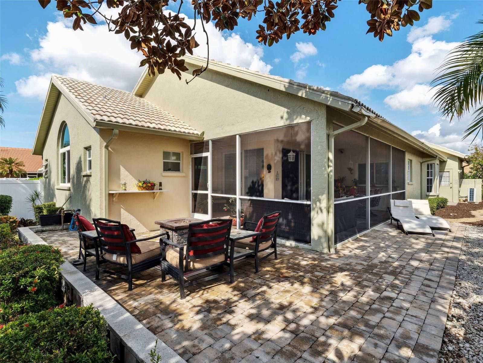 BERKSHIRE PLACE - Residential
