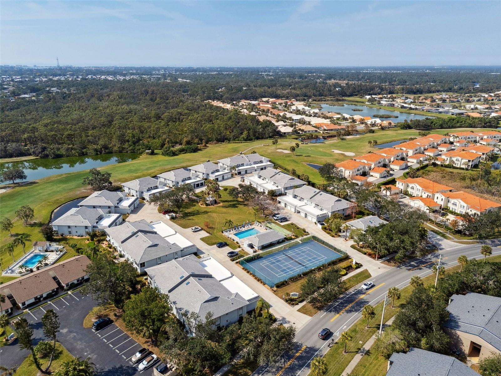BERKSHIRE PLACE - Residential