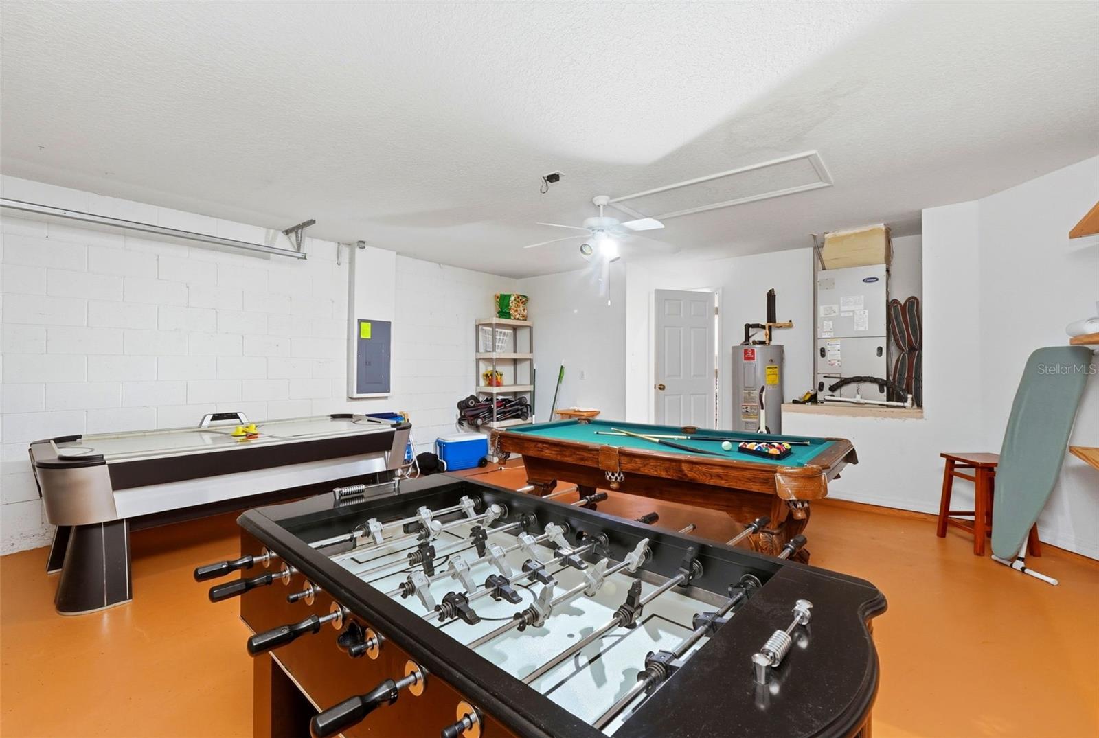 HIGH GROVE UNIT 01 LT 01 PB 50 PG 19-20 - Residential