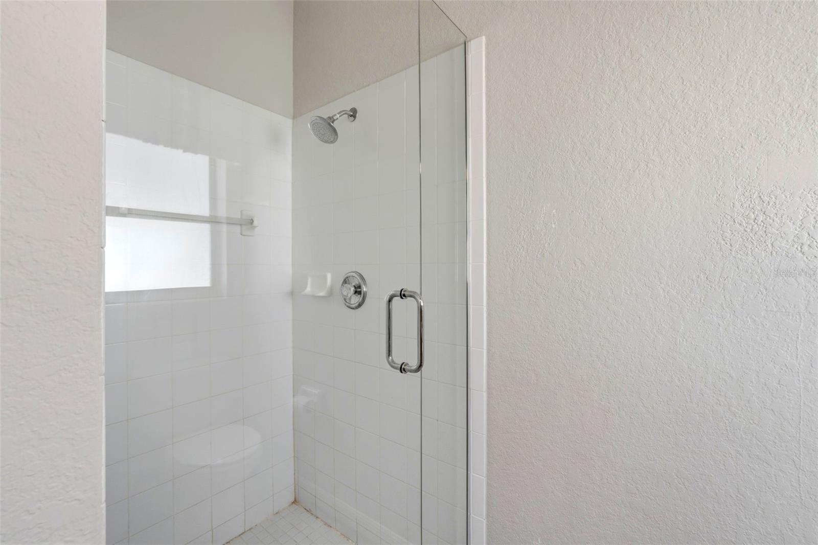 HIGH GROVE UNIT 01 LT 01 PB 50 PG 19-20 - Residential