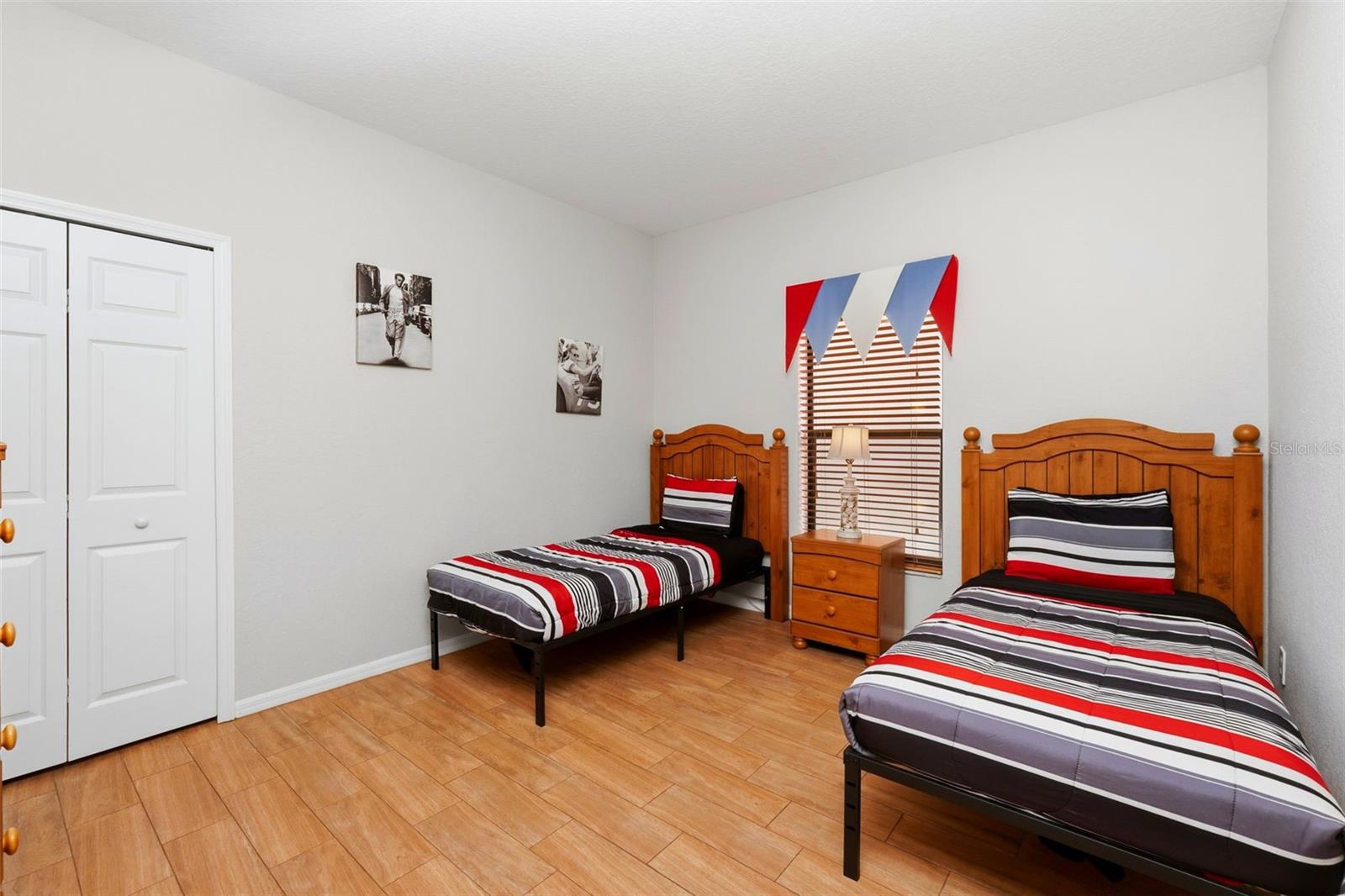 HIGH GROVE UNIT 01 LT 01 PB 50 PG 19-20 - Residential