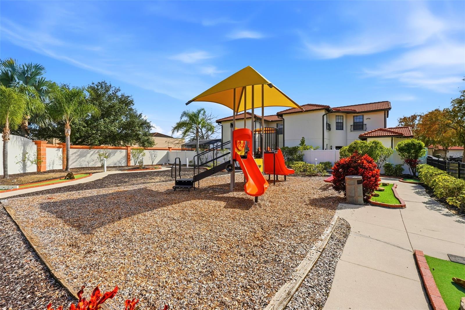 HIGH GROVE UNIT 01 LT 01 PB 50 PG 19-20 - Residential