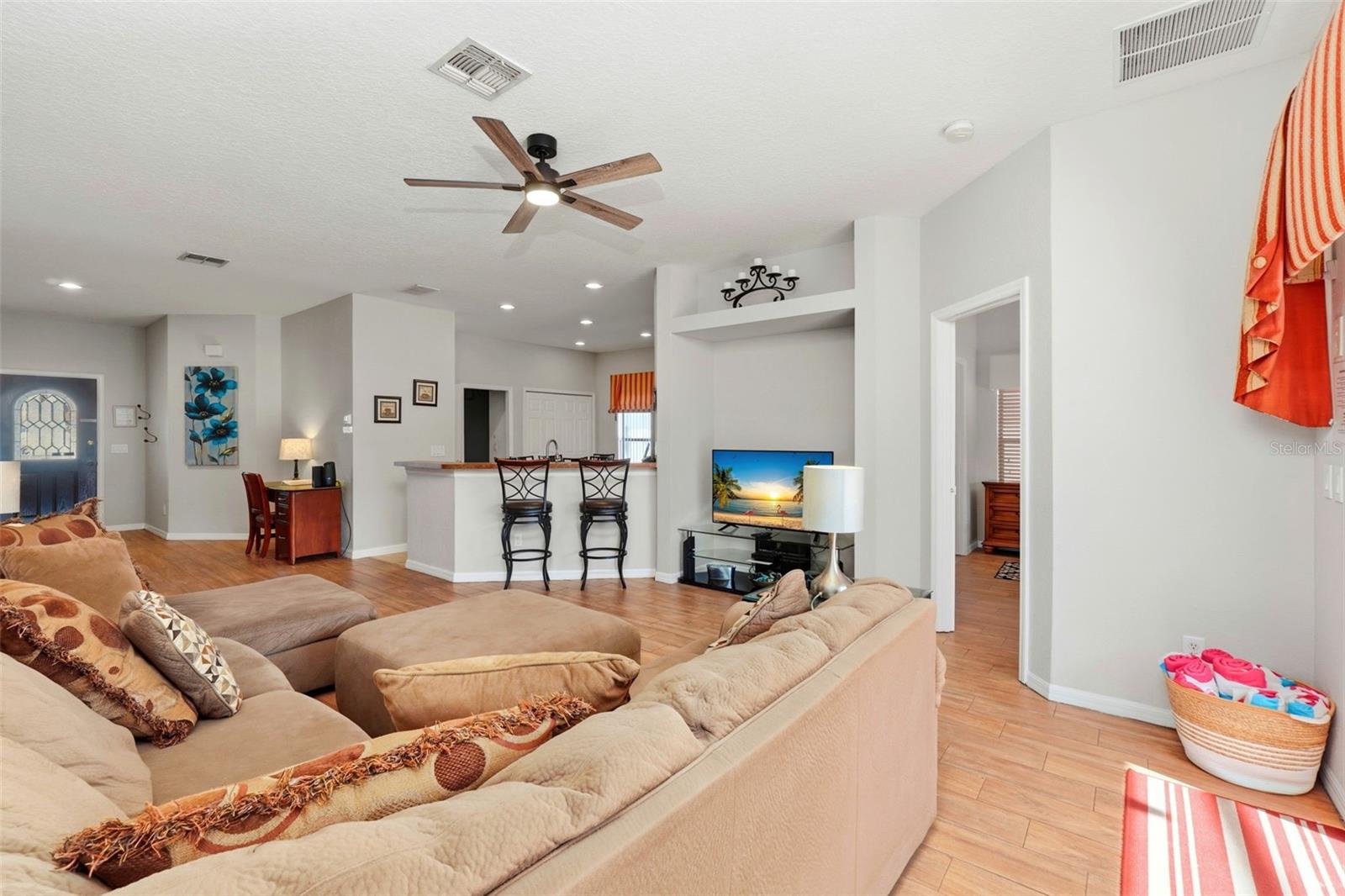 HIGH GROVE UNIT 01 LT 01 PB 50 PG 19-20 - Residential