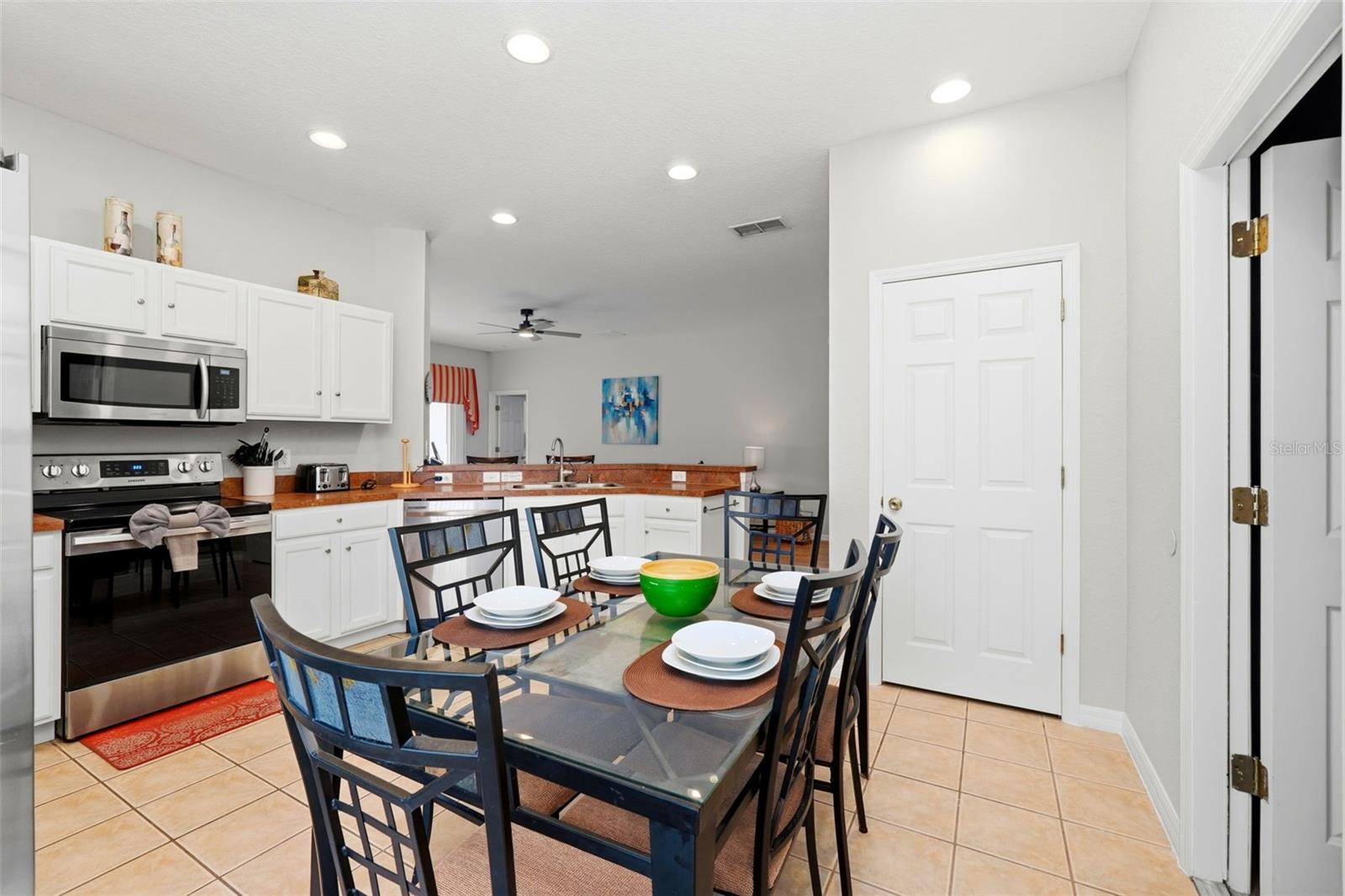 HIGH GROVE UNIT 01 LT 01 PB 50 PG 19-20 - Residential