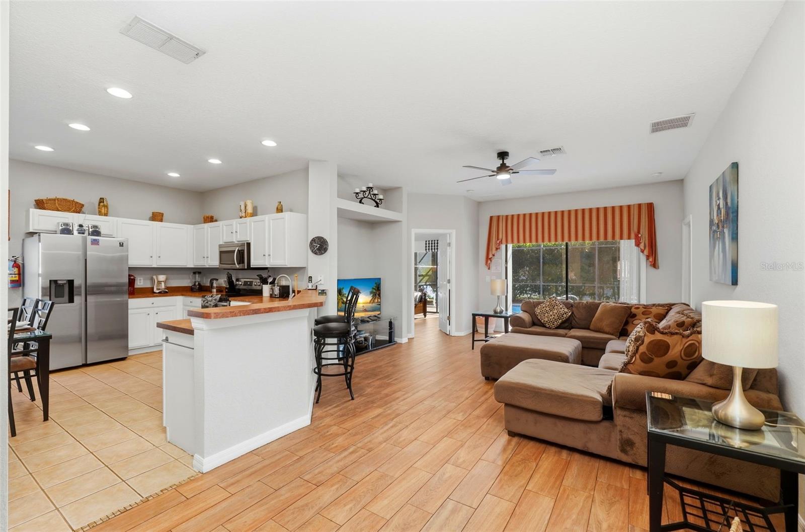 HIGH GROVE UNIT 01 LT 01 PB 50 PG 19-20 - Residential