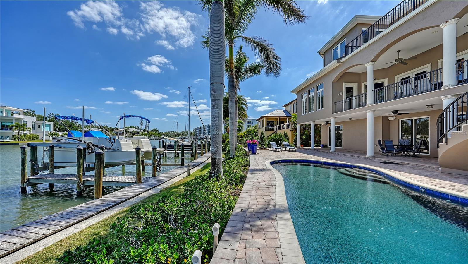 WHITAKERS LANDING - Residential
