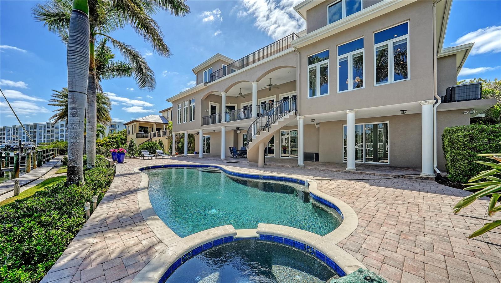 WHITAKERS LANDING - Residential