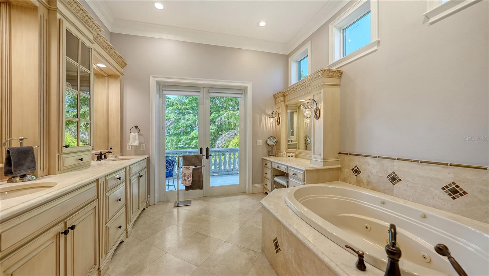 WHITAKERS LANDING - Residential