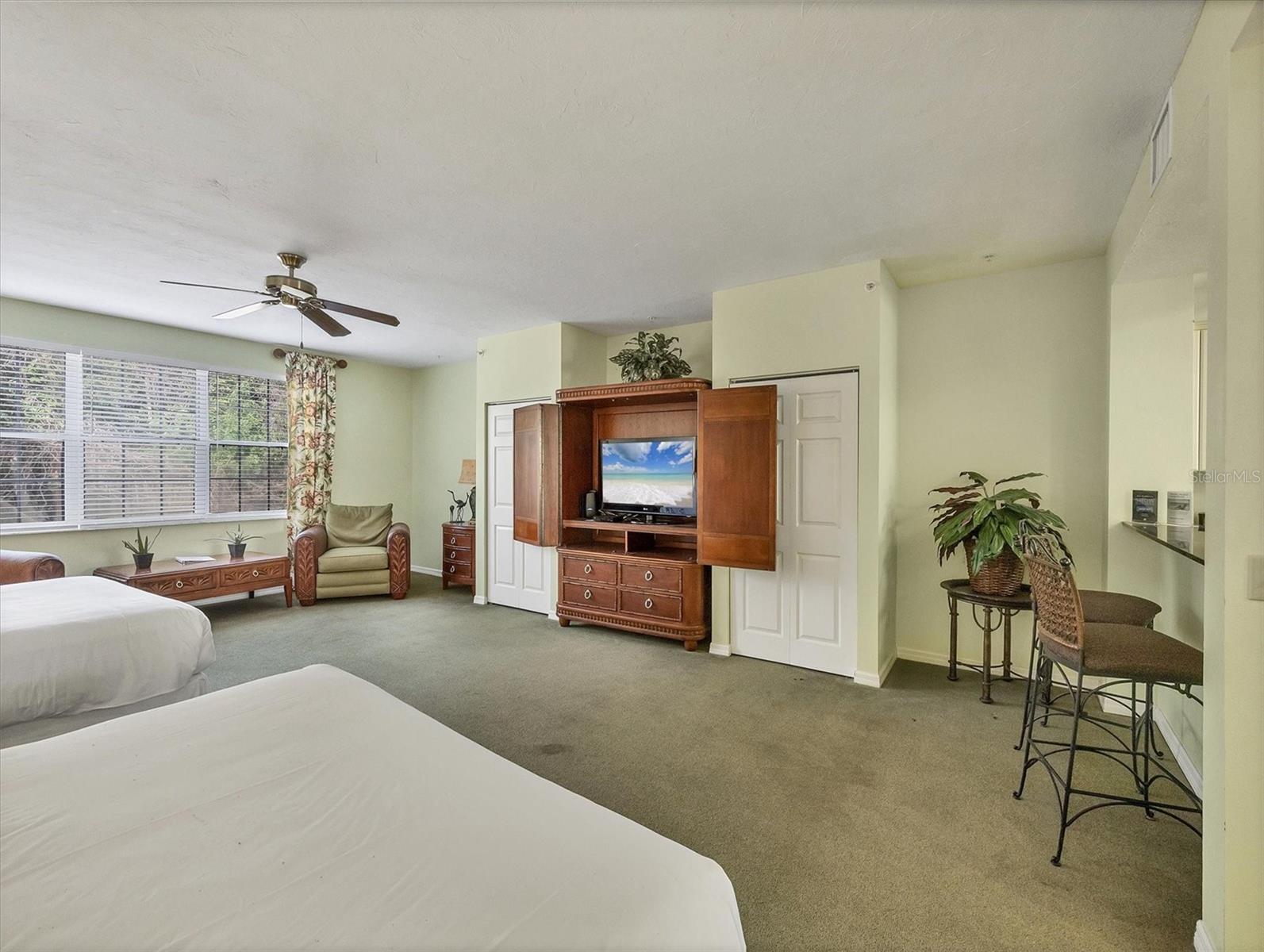 ACADEMY RESORT LODGE - Residential