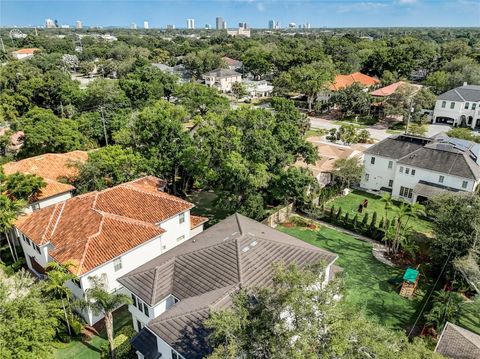 A home in TAMPA