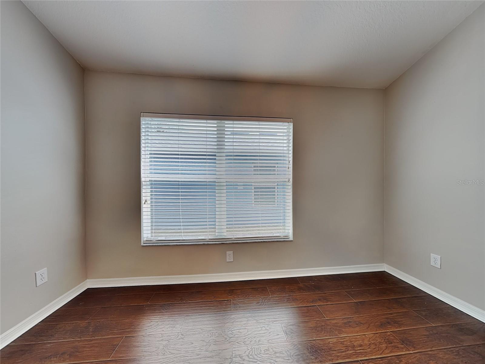 MEADOW POINTE 04 PRCL J - Residential Lease