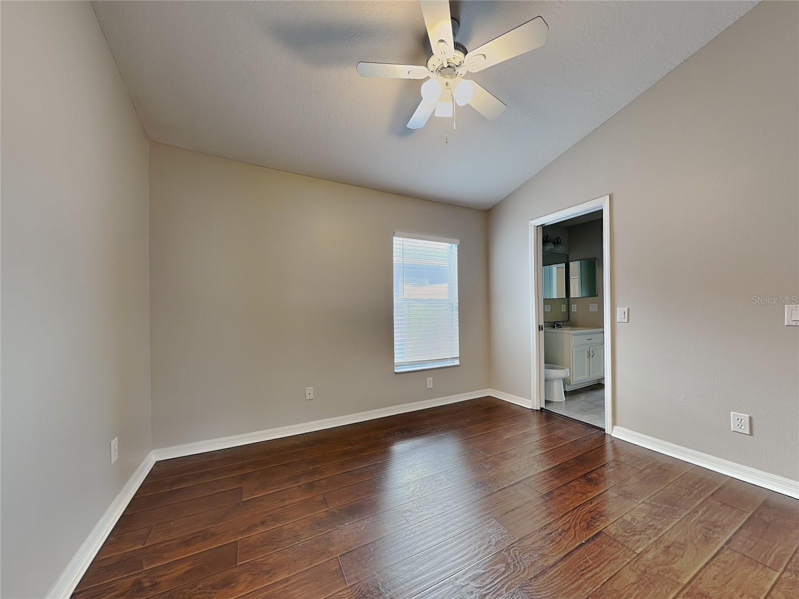 MEADOW POINTE 04 PRCL J - Residential Lease