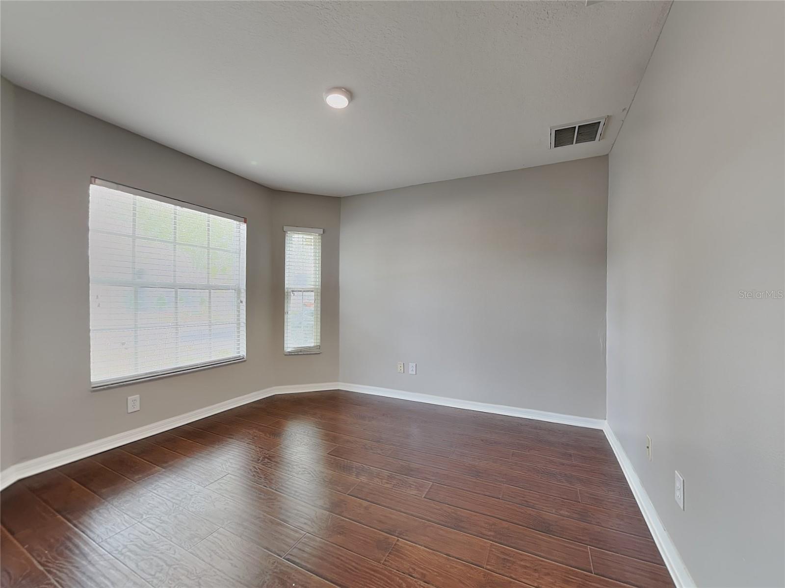 MEADOW POINTE 04 PRCL J - Residential Lease