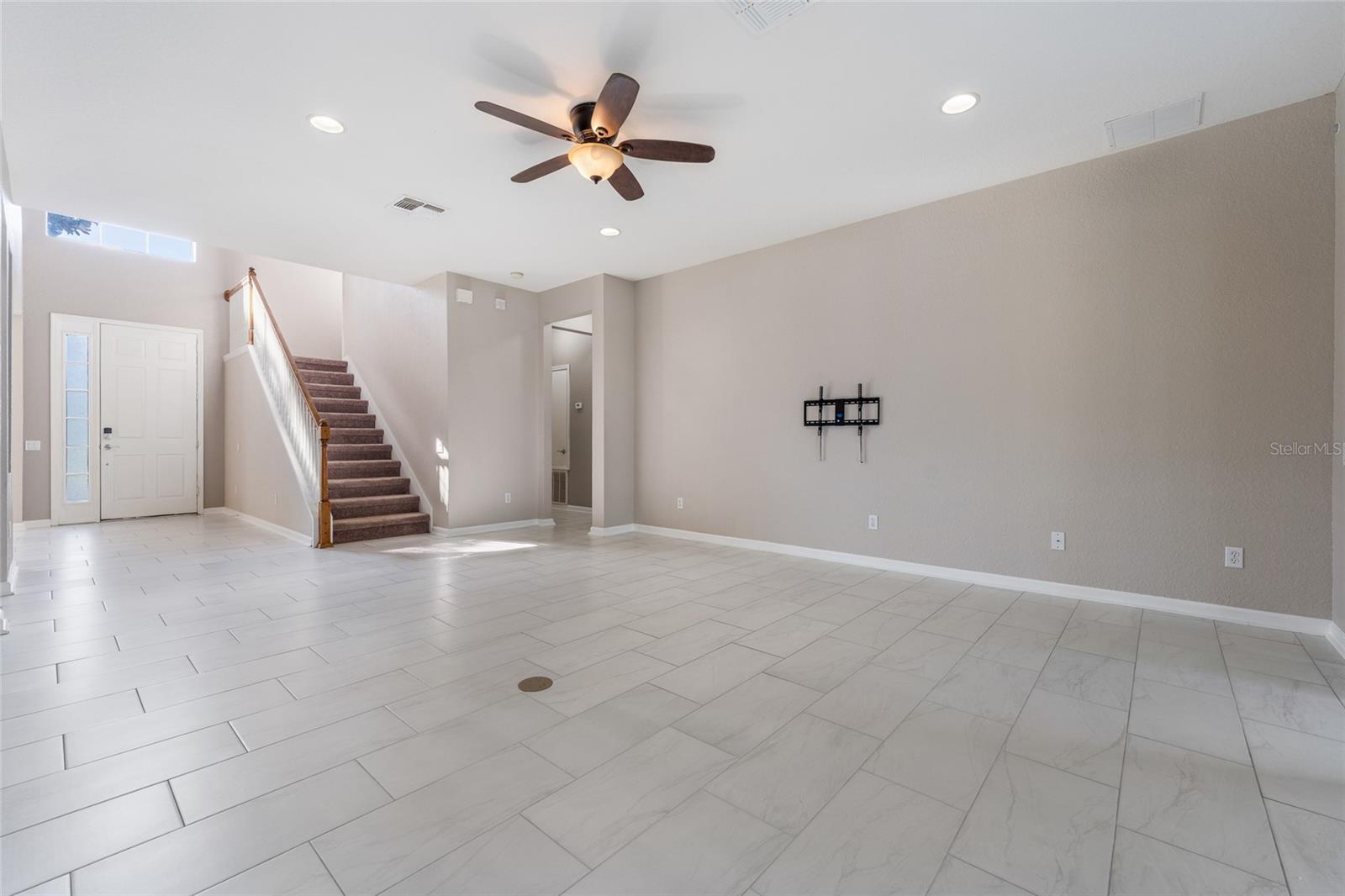 SPRING ISLE - Residential