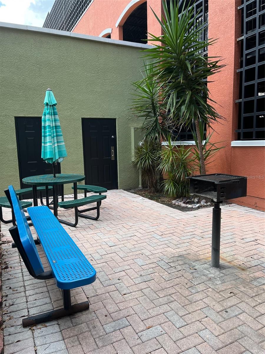 THE QUARTER AT YBOR - Residential Lease