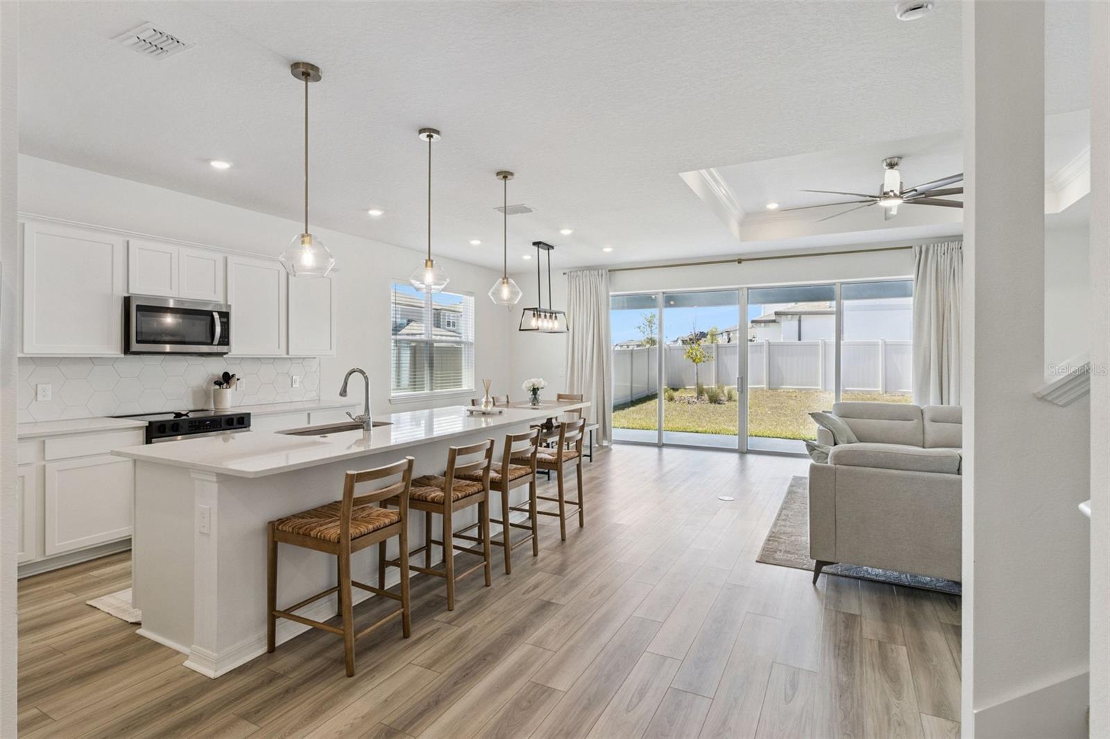 SILVERLAKE - Residential