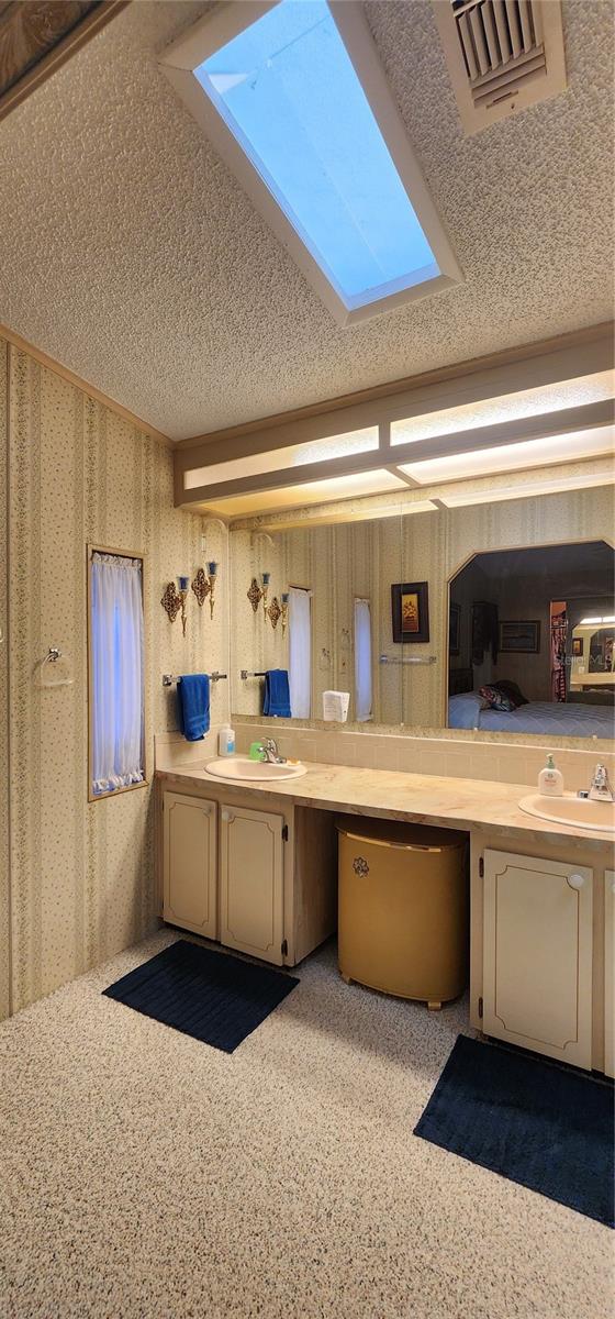 BROADMOOR - Residential