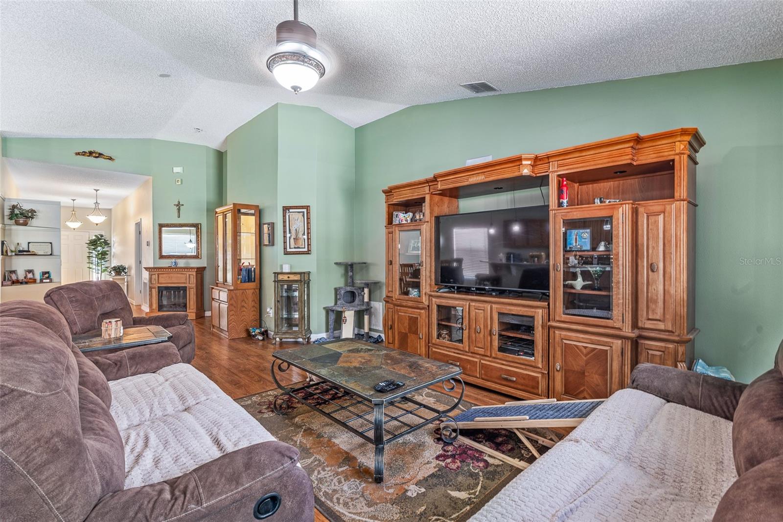 MAJESTIC OAKS PH 01 - Residential