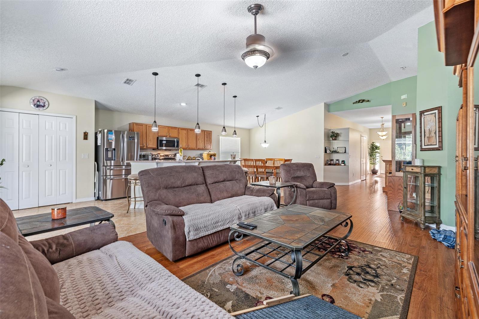 MAJESTIC OAKS PH 01 - Residential