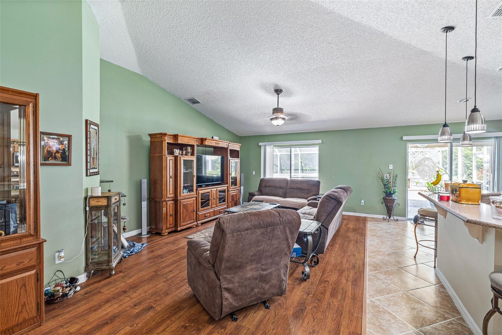 MAJESTIC OAKS PH 01 - Residential