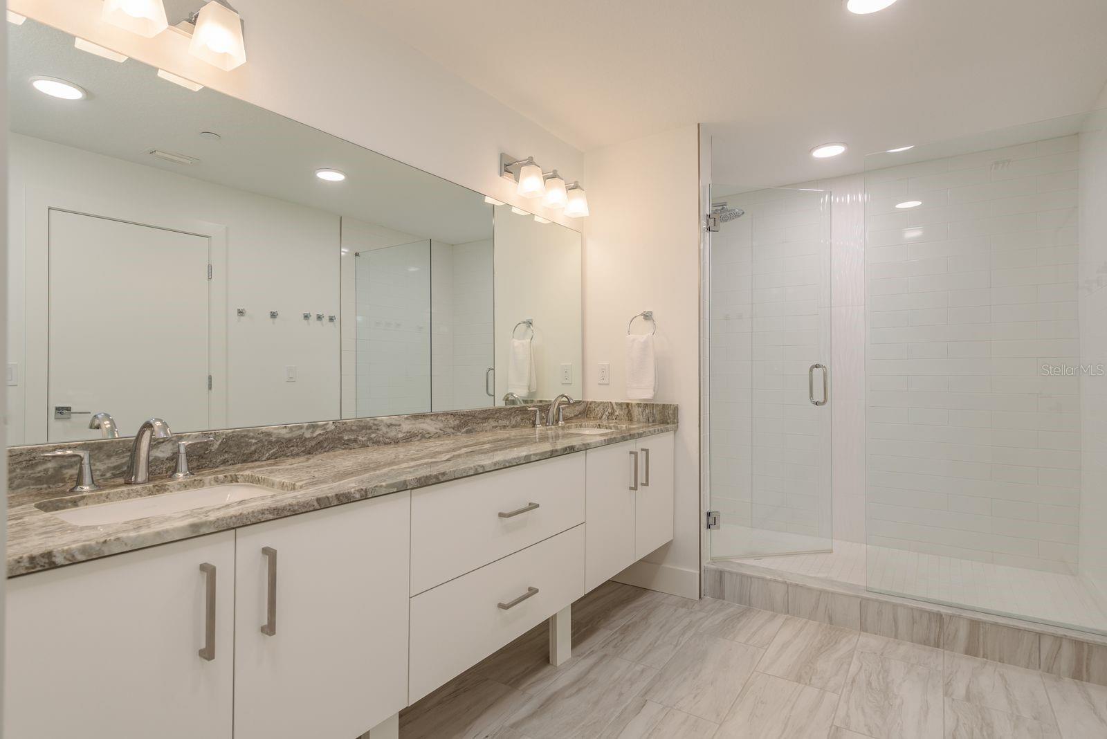 AZURE CONDOS - Residential