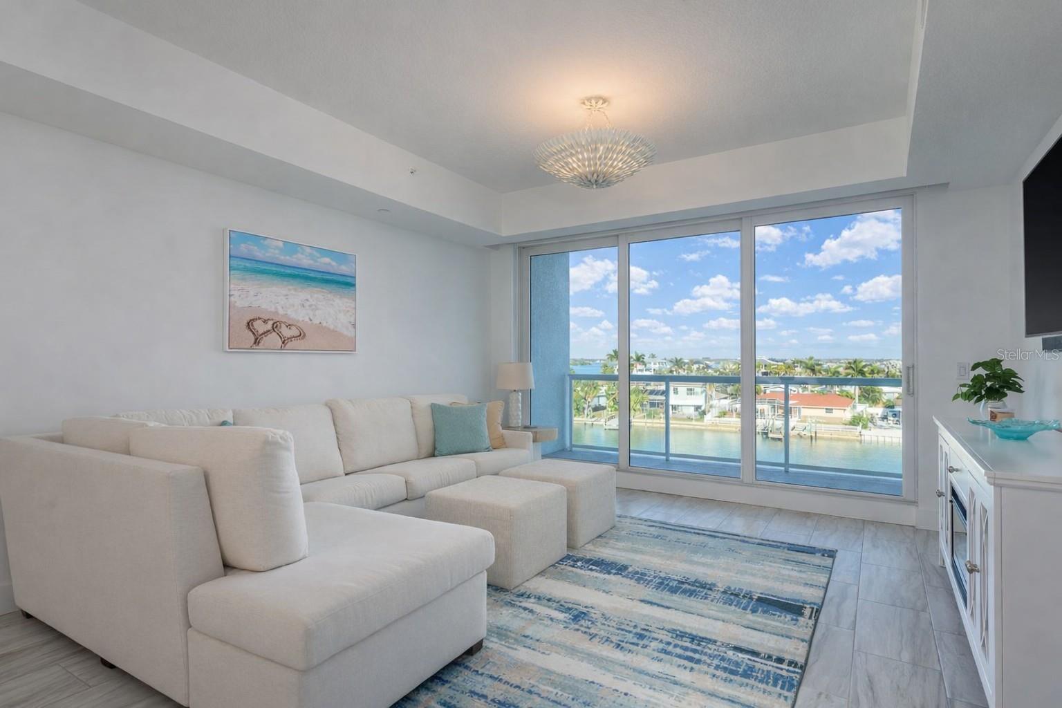 AZURE CONDOS - Residential