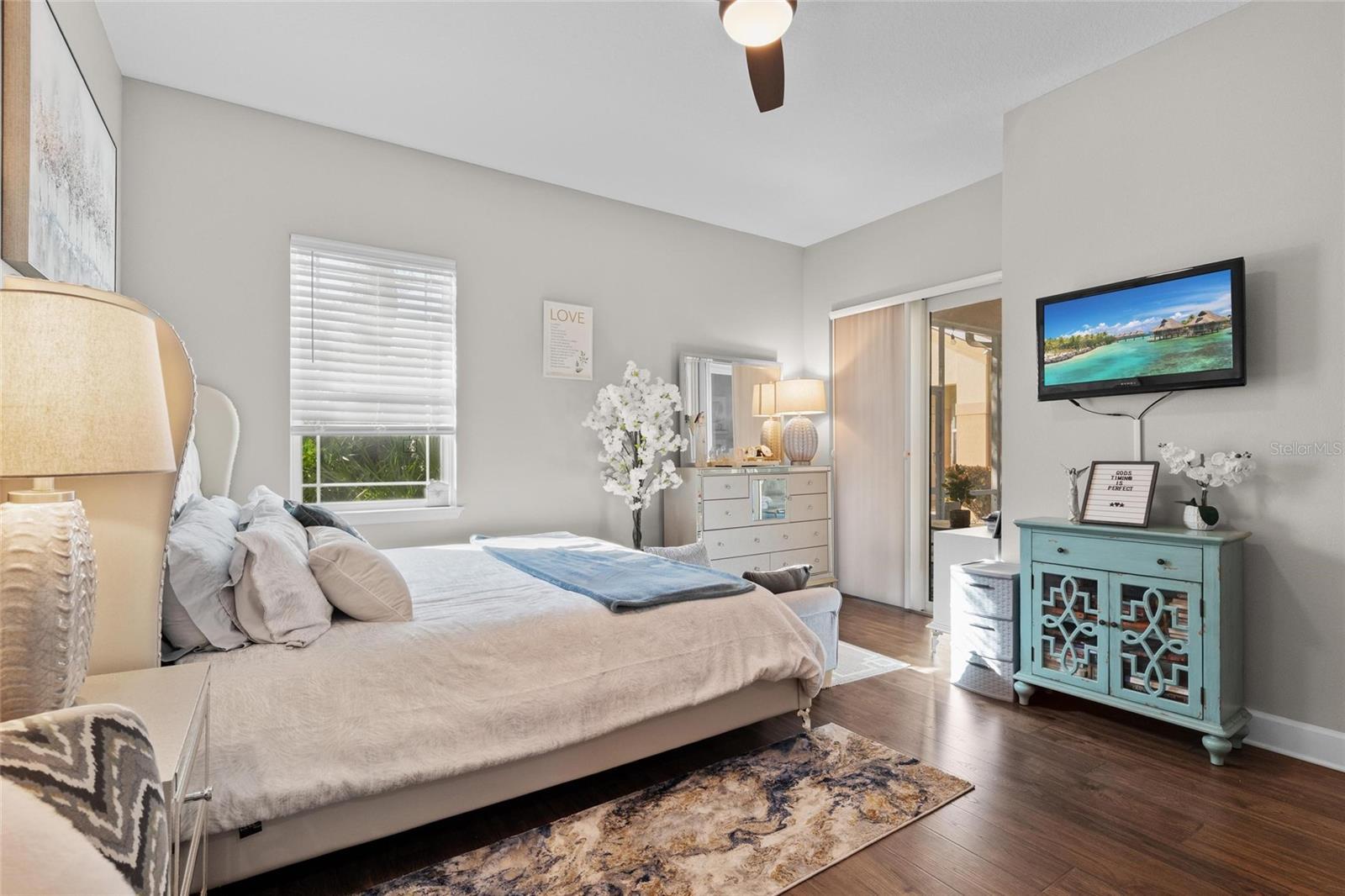 HIDDEN RIDGE TWNHMS - Residential