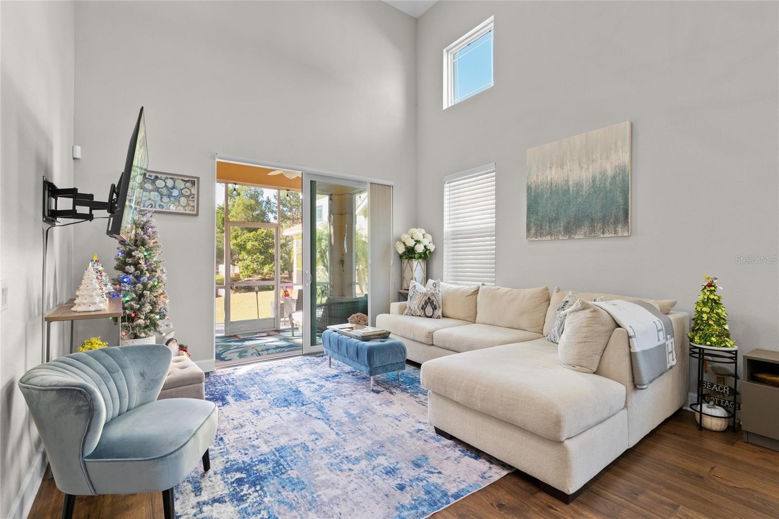 HIDDEN RIDGE TWNHMS - Residential