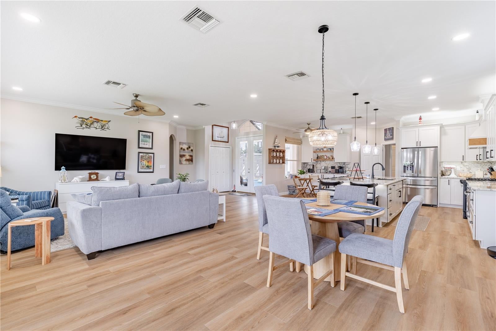 3347 SARATOGA DRIVE